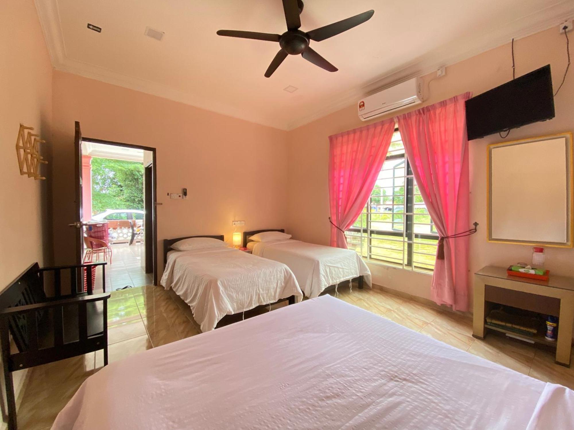 Wisma tamu Besut 3*