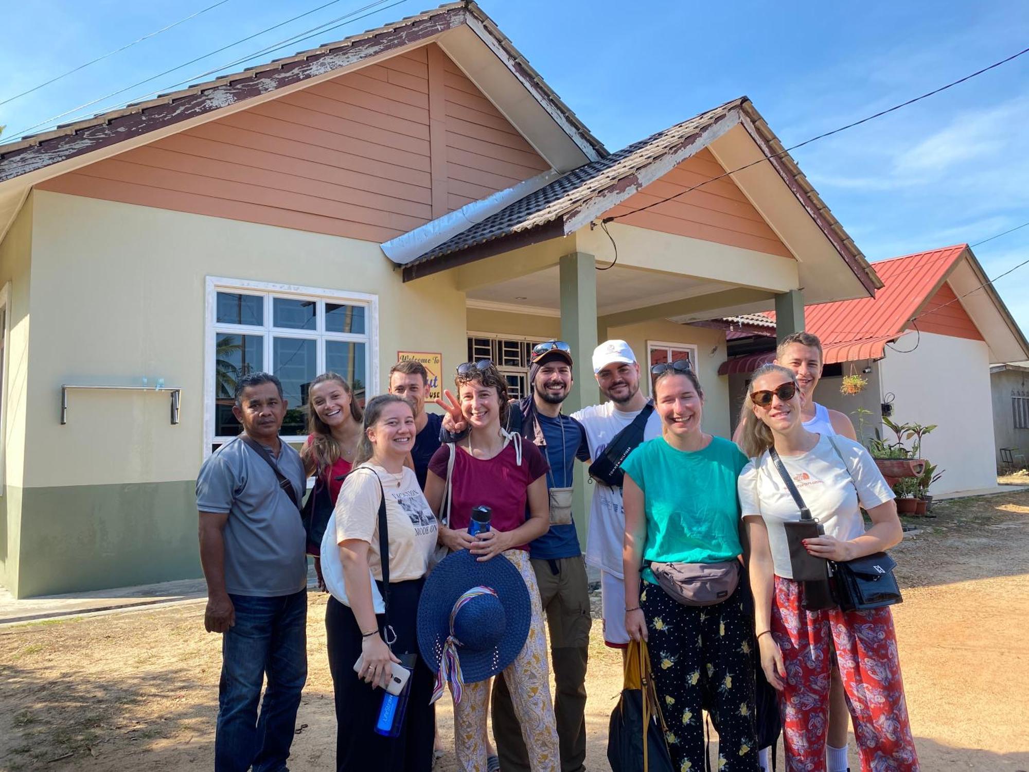 Wisma tamu Besut Kampung Kuala Besut